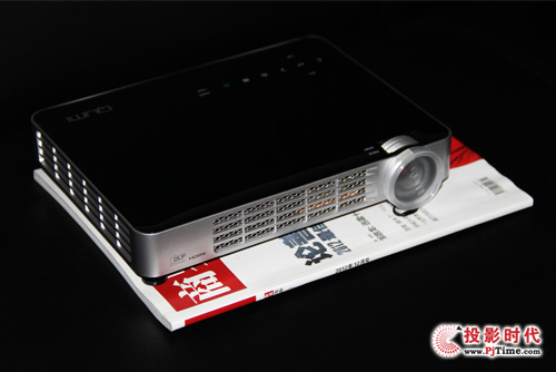 丽讯Qumi Q7