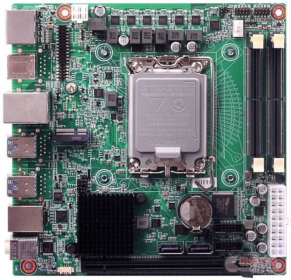 ػ12/13 Intel CoreǶʽMITX-6156.jpg